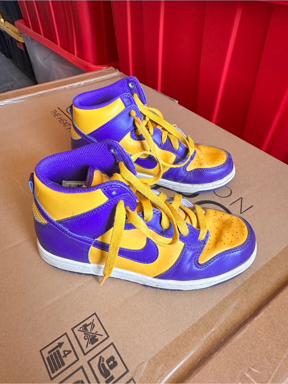 Nike Kids Mid-Top Sneakers in Purple and Yellow